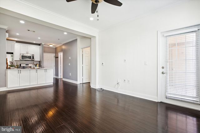 $315,000 | 11750 Old Georgetown Road, Unit 2420, Rockville, MD 20852