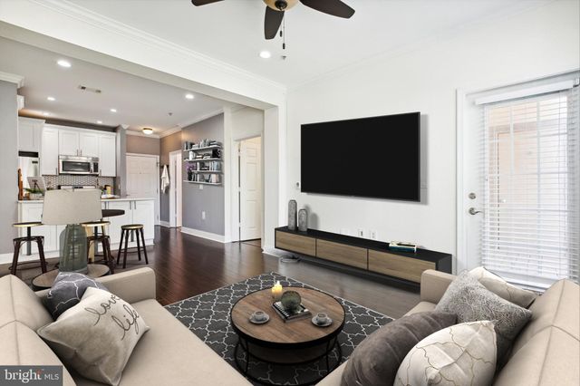 $315,000 | 11750 Old Georgetown Road, Unit 2420, Rockville, MD 20852