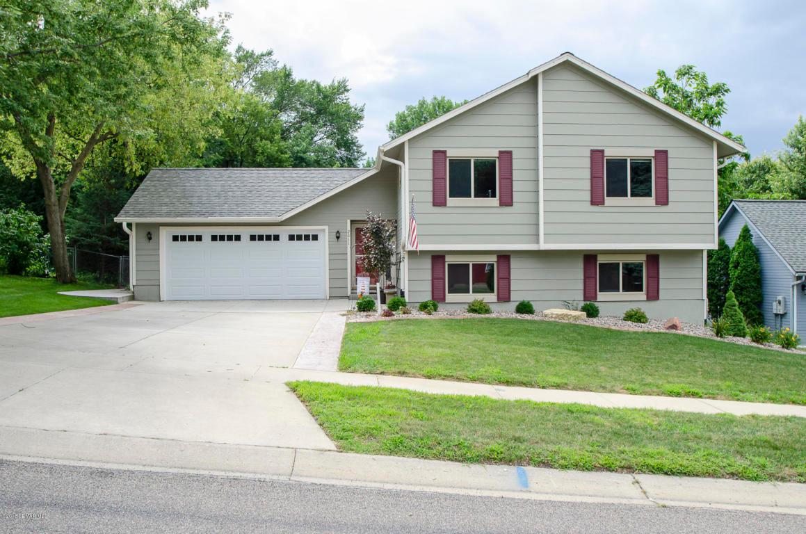 2211 5th Avenue Southwest Rochester, MN 55902 - Photo 1 of 1
