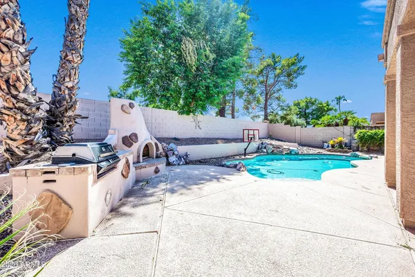 $2,750 | 875 West Aloe Place, Chandler, AZ 85248