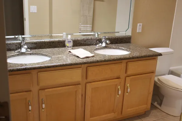 $2,750 | 875 West Aloe Place, Chandler, AZ 85248