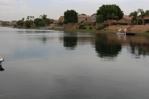$2,750 | 875 West Aloe Place, Chandler, AZ 85248