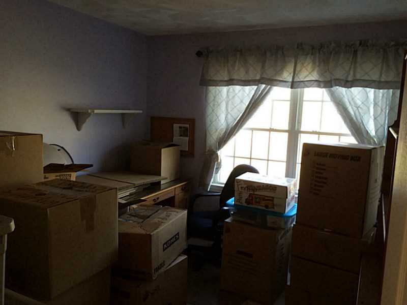 2224 Ten Rod Road Exeter, RI 02822 - Photo 12 of 25 Studio/Study/Office.