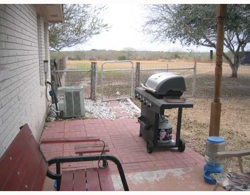 11350 Highway 359 Sandia, TX 78383 - Photo 9 of 10 a view of outdoor space with seating area