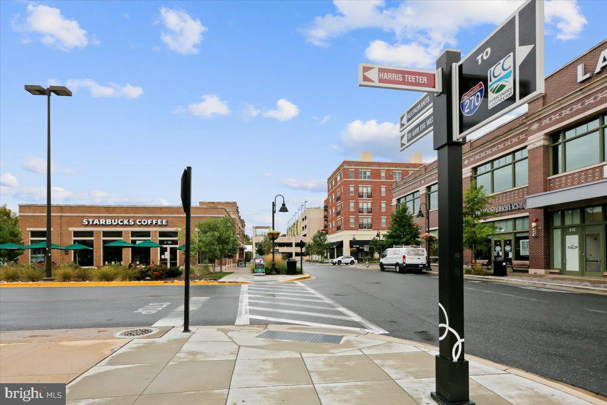 13121 Esworthy Road North Potomac, MD 20878 - Photo 57 of 65 Downtown Crown