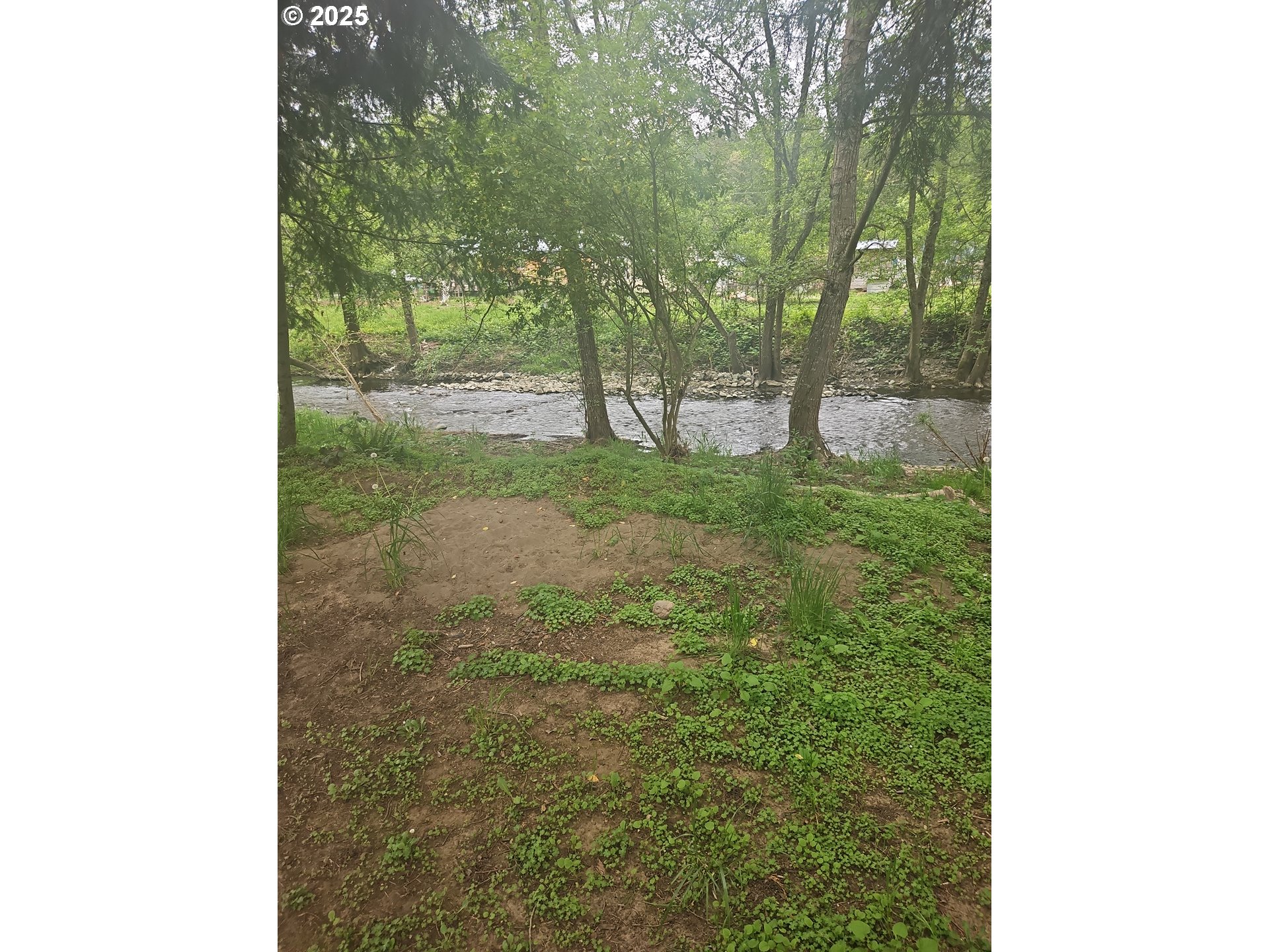 149 Beaver Lane Canyonville, OR 97417 - Photo 11 of 23