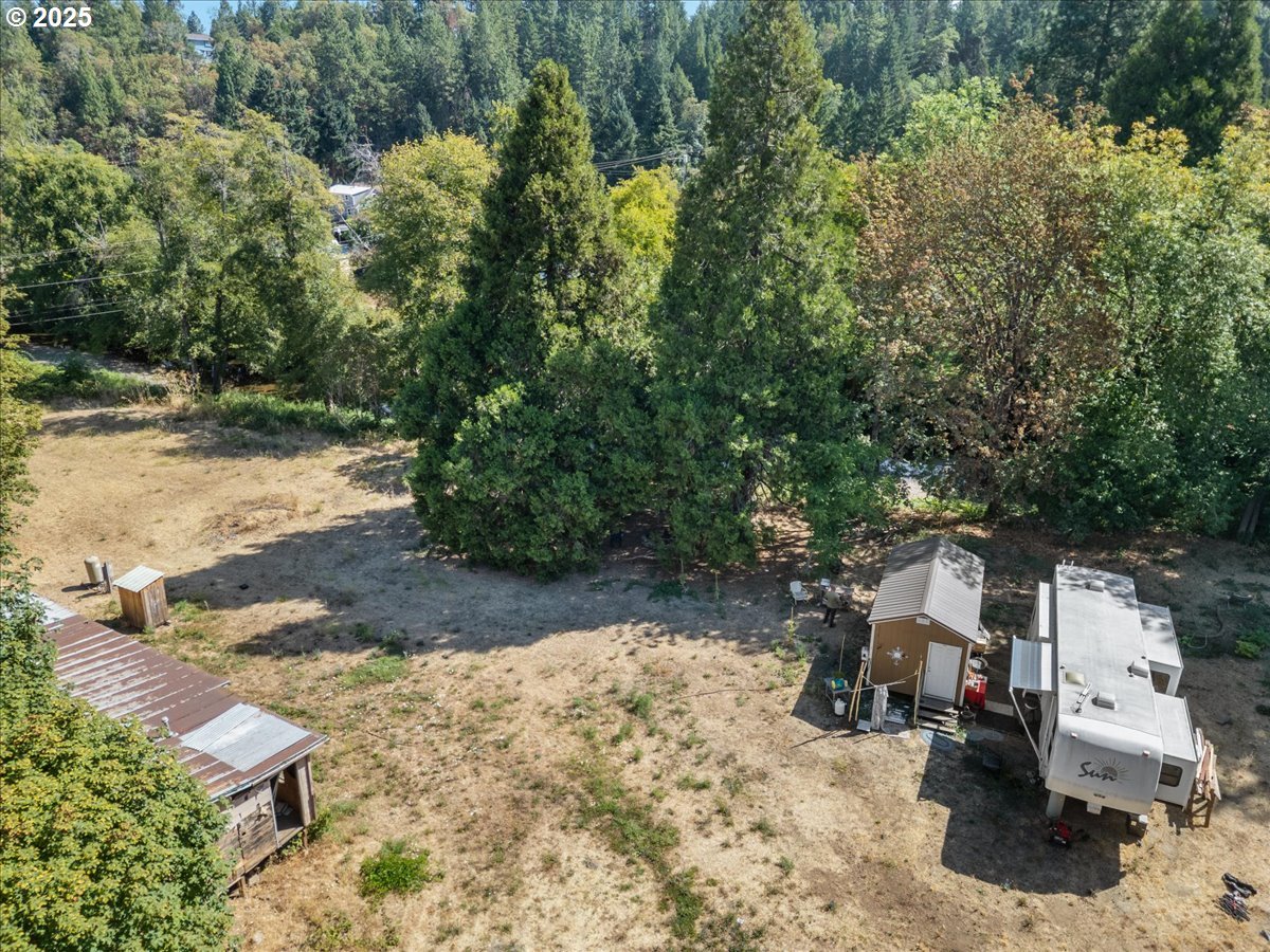149 Beaver Lane Canyonville, OR 97417 - Photo 17 of 23