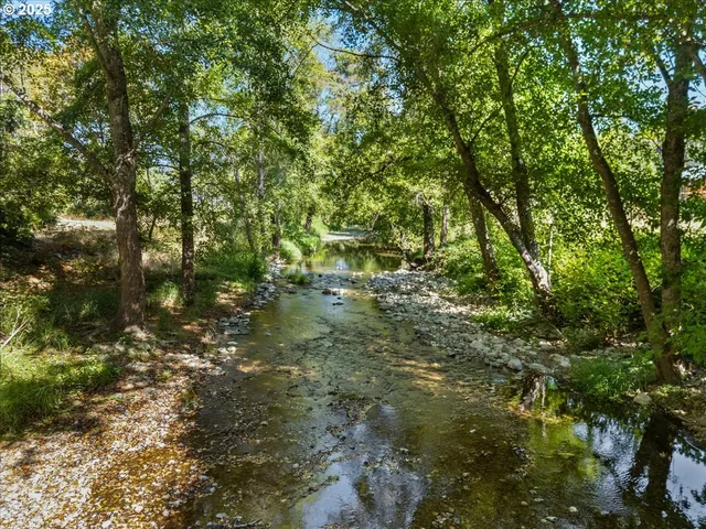 $198,000 | 149 Beaver Lane, Canyonville, OR 97417