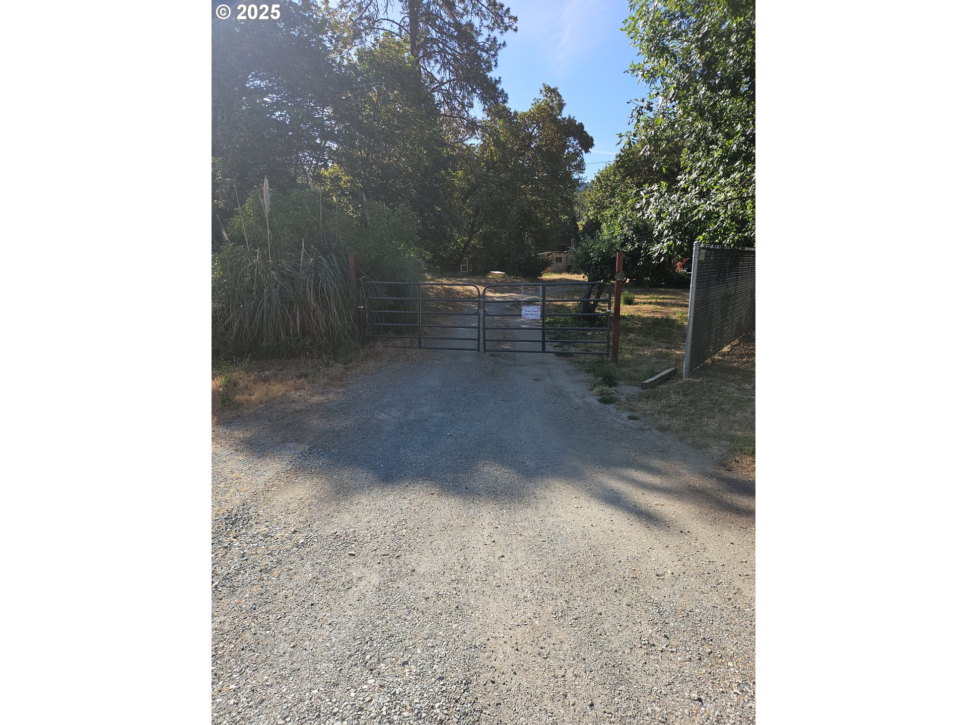 149 Beaver Lane Canyonville, OR 97417 - Photo 6 of 23