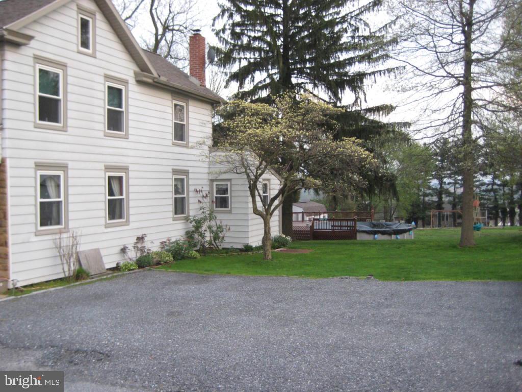 3850 Pawnee Road Columbia, PA 17512 - Photo 3 of 8 Gallery Image 3