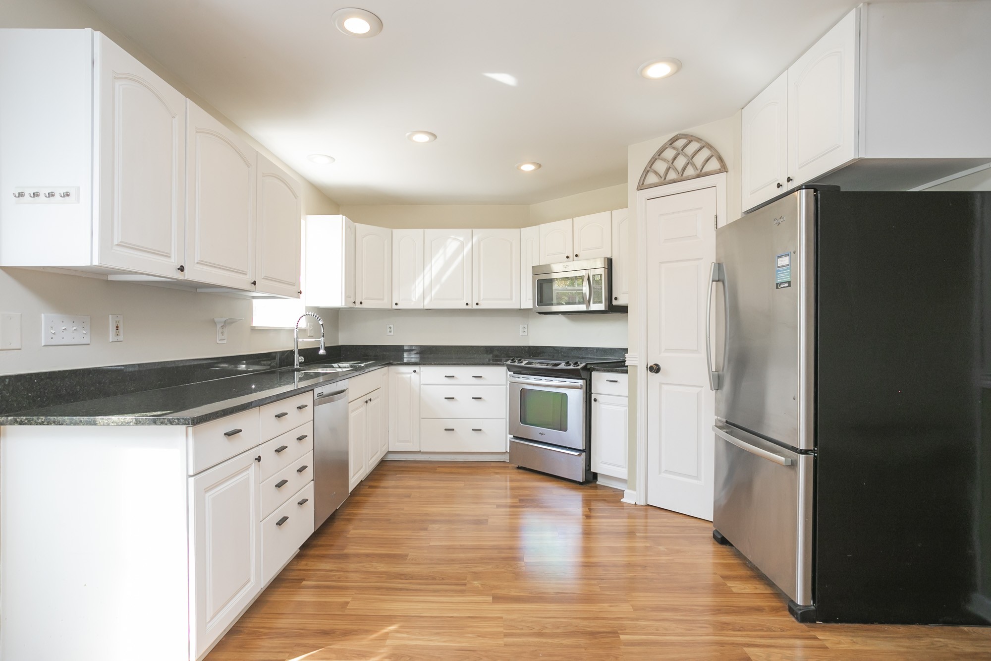 1216 Chapmansboro Road Chapmansboro, TN 37035 - Photo 16 of 40 Gallery Image 16