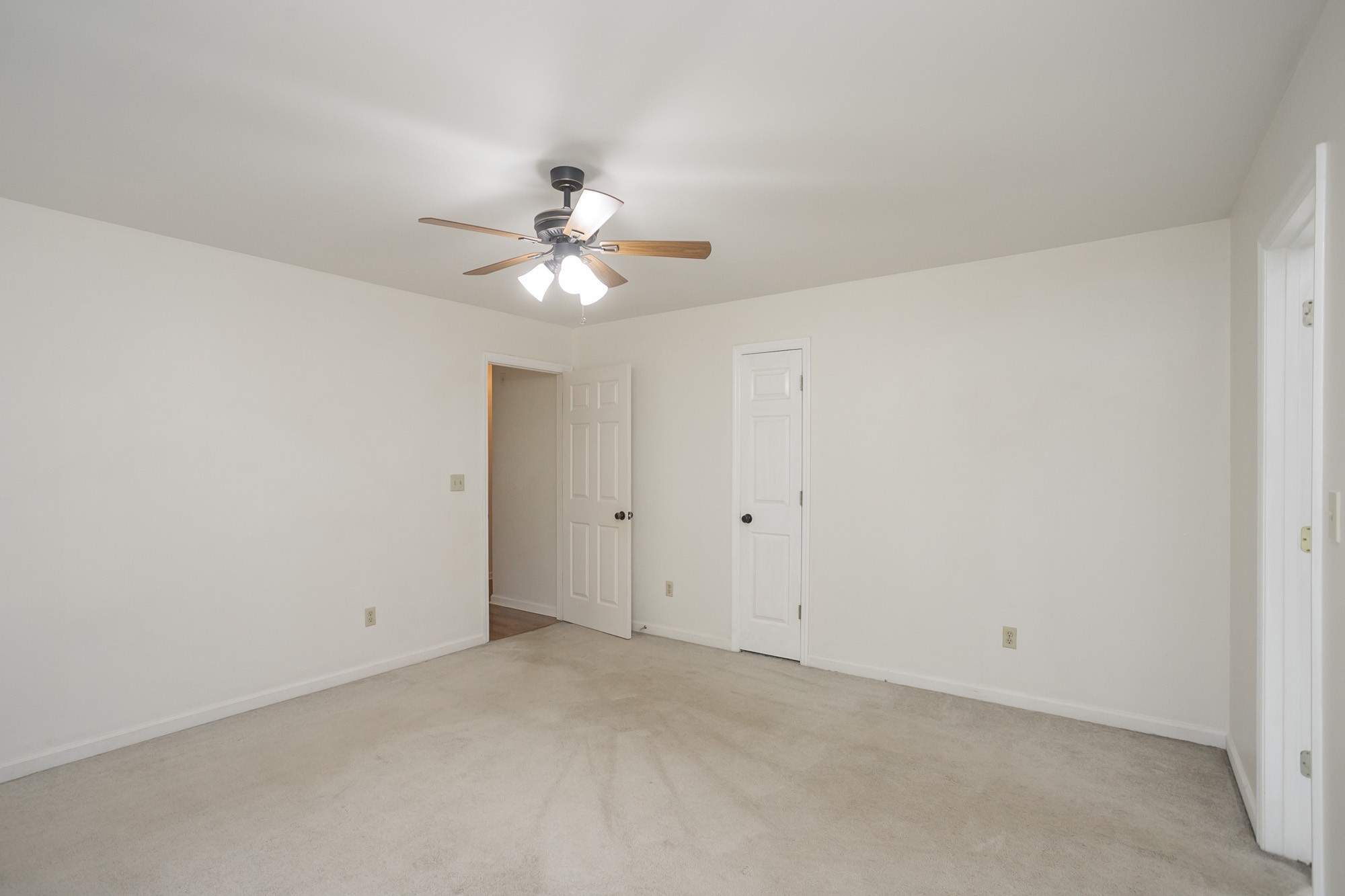 1216 Chapmansboro Road Chapmansboro, TN 37035 - Photo 19 of 40 Gallery Image 19