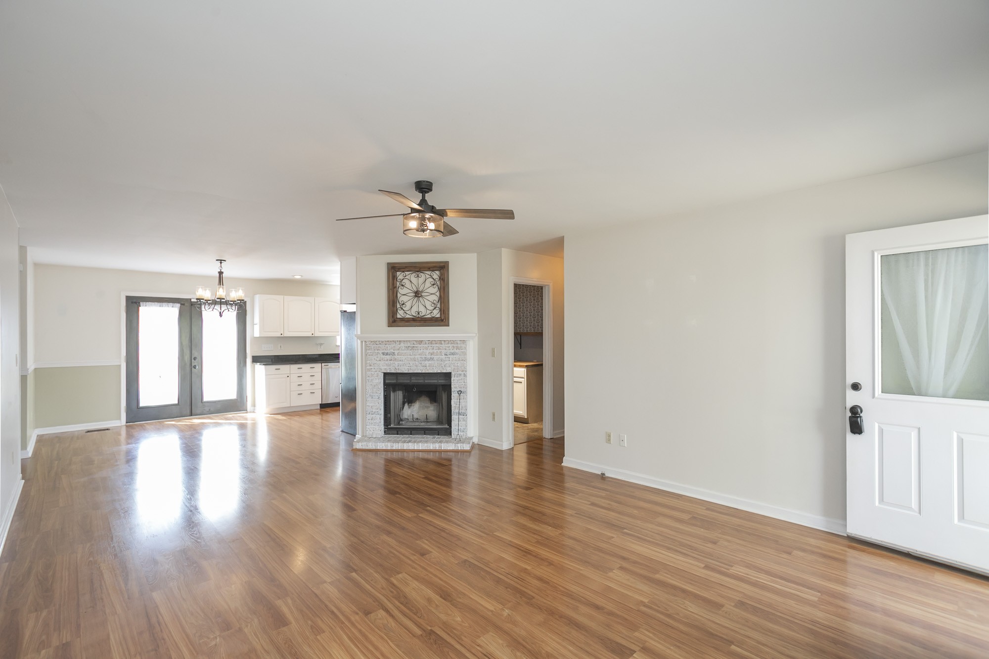 1216 Chapmansboro Road Chapmansboro, TN 37035 - Photo 7 of 40 Gallery Image 7