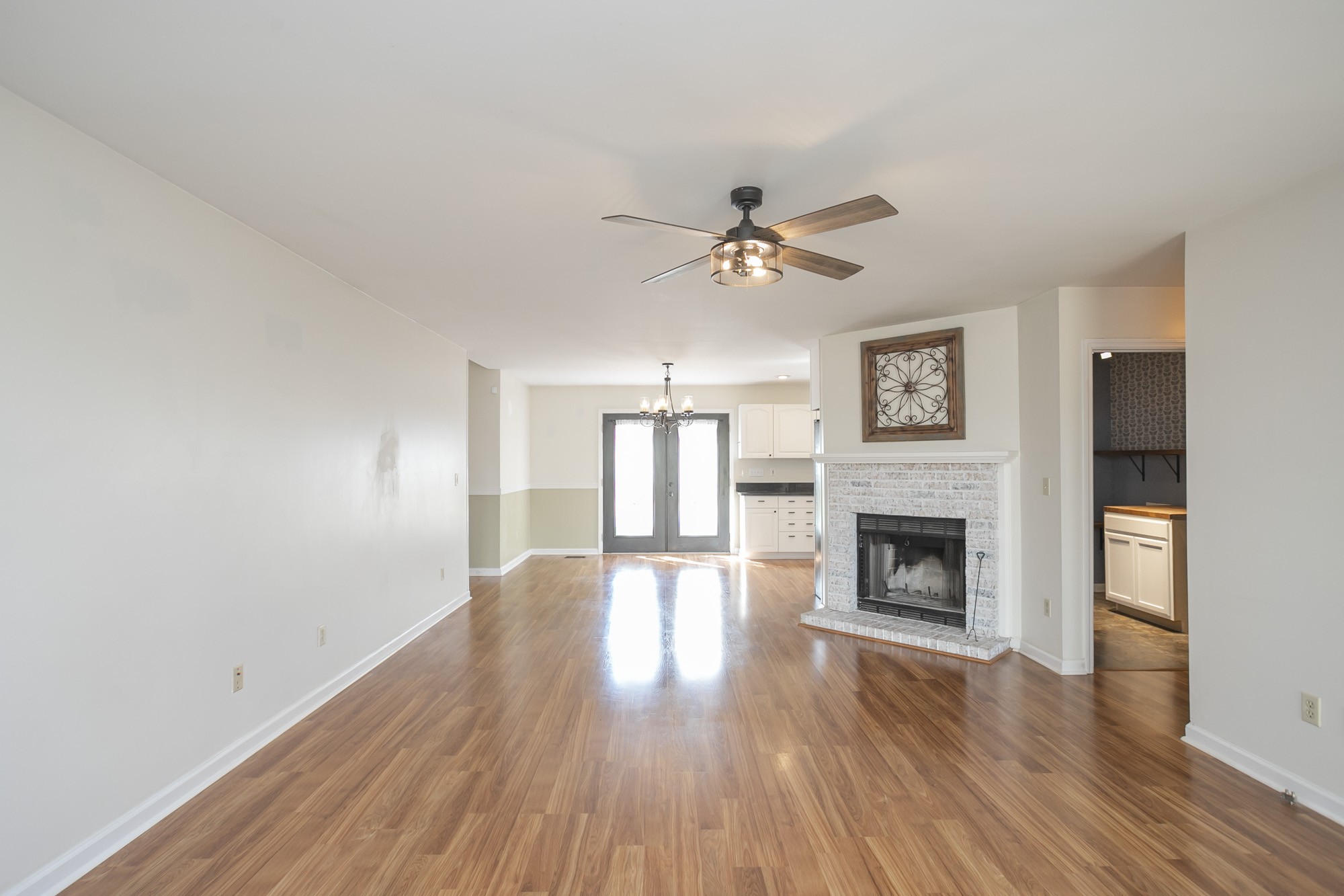 1216 Chapmansboro Road Chapmansboro, TN 37035 - Photo 8 of 40 Gallery Image 8