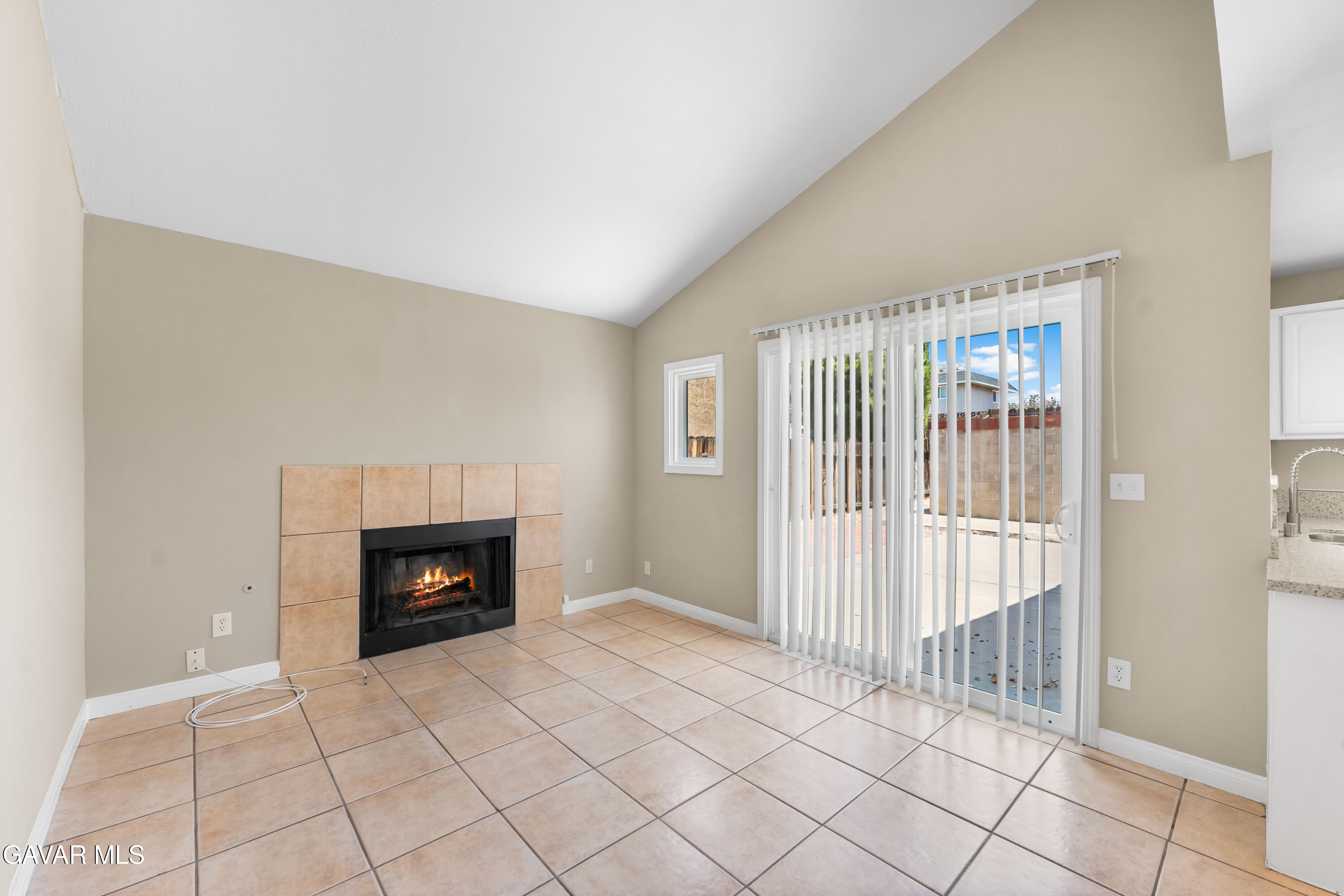 39056 Dianron Road Palmdale, CA 93551 - Photo 19 of 35 a view of an empty room with fire place