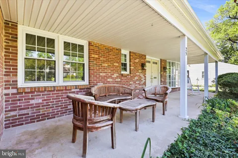 $699,000 | 25 Powers Place, Dresher, PA 19025