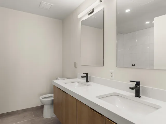 $825,000 | 125 Cambrian Way, Unit 620, Burlington, VT 05401