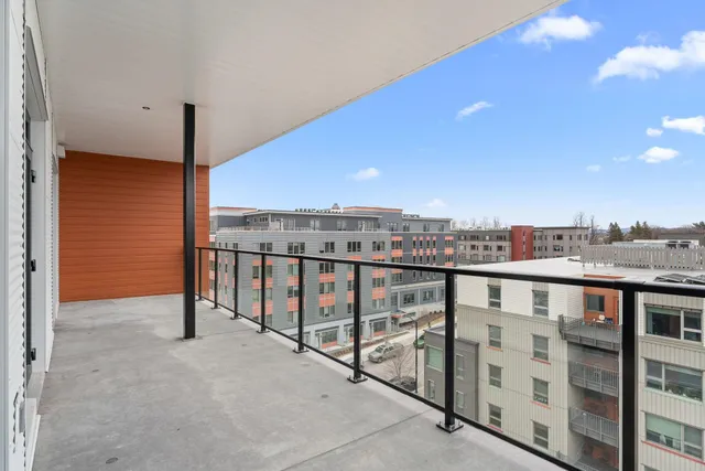 $825,000 | 125 Cambrian Way, Unit 620, Burlington, VT 05401