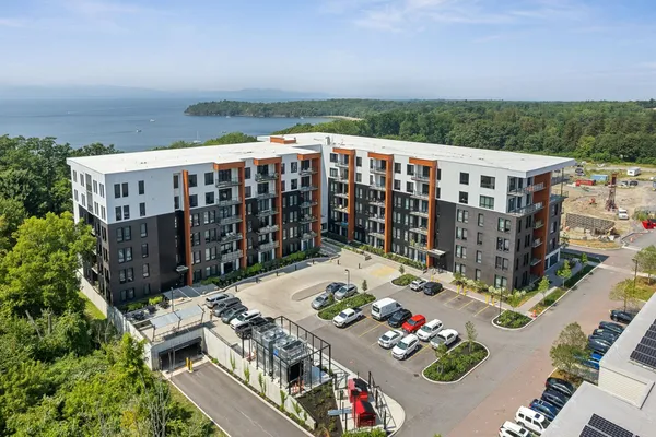 $825,000 | 125 Cambrian Way, Unit 620, Burlington, VT 05401