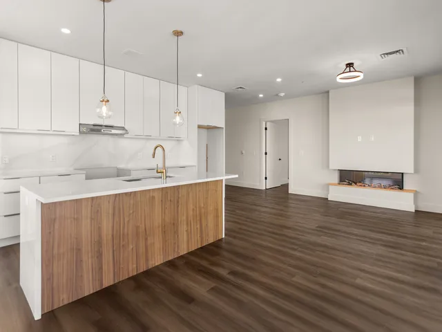 $825,000 | 125 Cambrian Way, Unit 620, Burlington, VT 05401