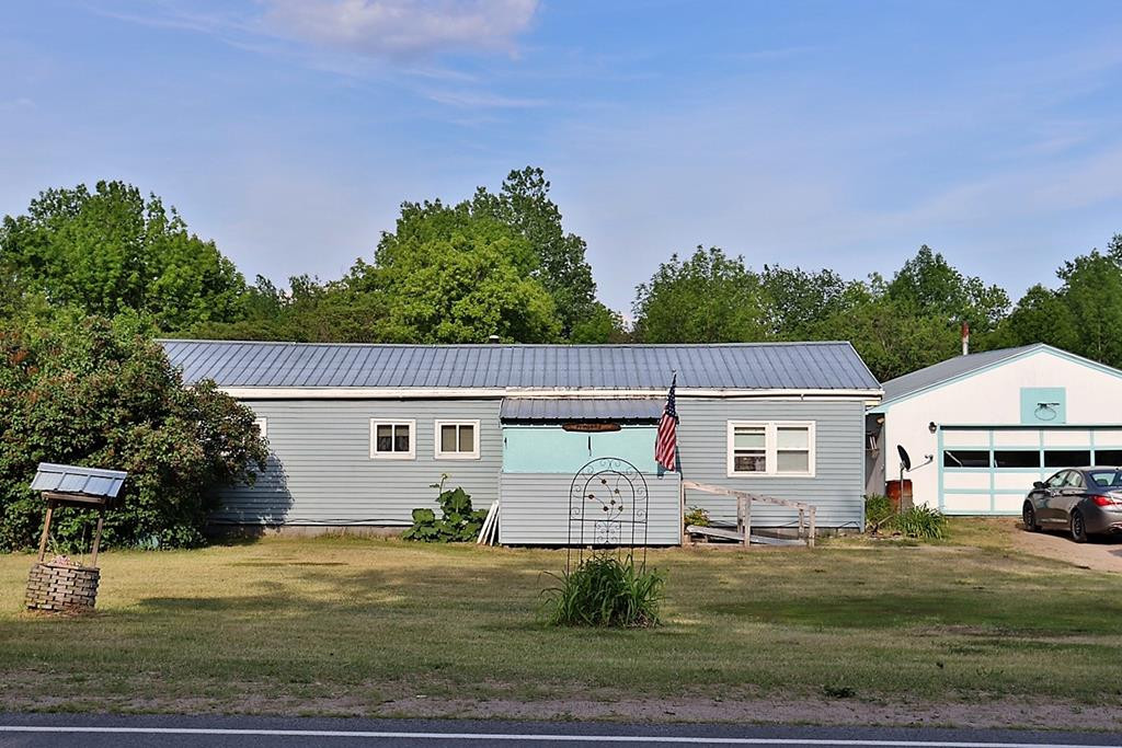282 O'Neil Road West Chazy, NY 12992 - Photo 1 of 18 Gallery Image 1