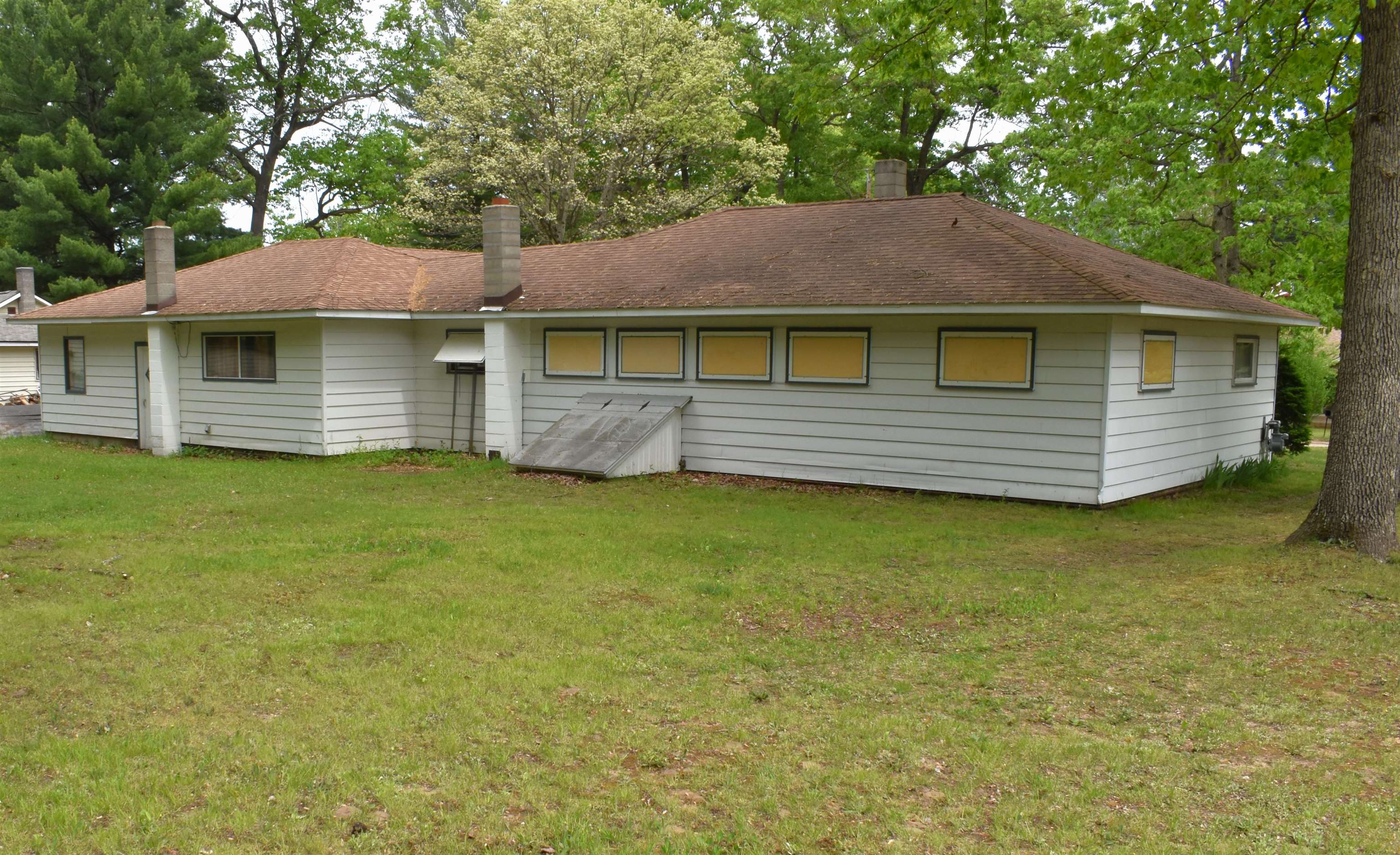 3425 Woods Road Harrison, MI 48625 - Photo 9 of 49 Gallery Image 9