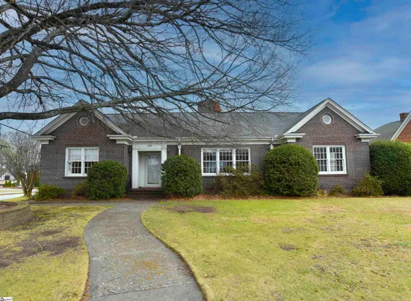 $699,000 | 308 West Poinsett Street, Greer, SC 29650