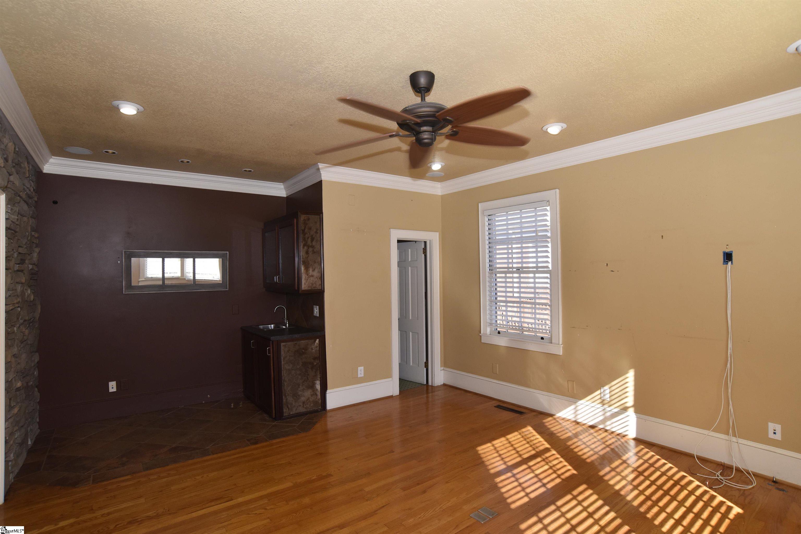 308 West Poinsett Street Greer, SC 29650 - Photo 12 of 26