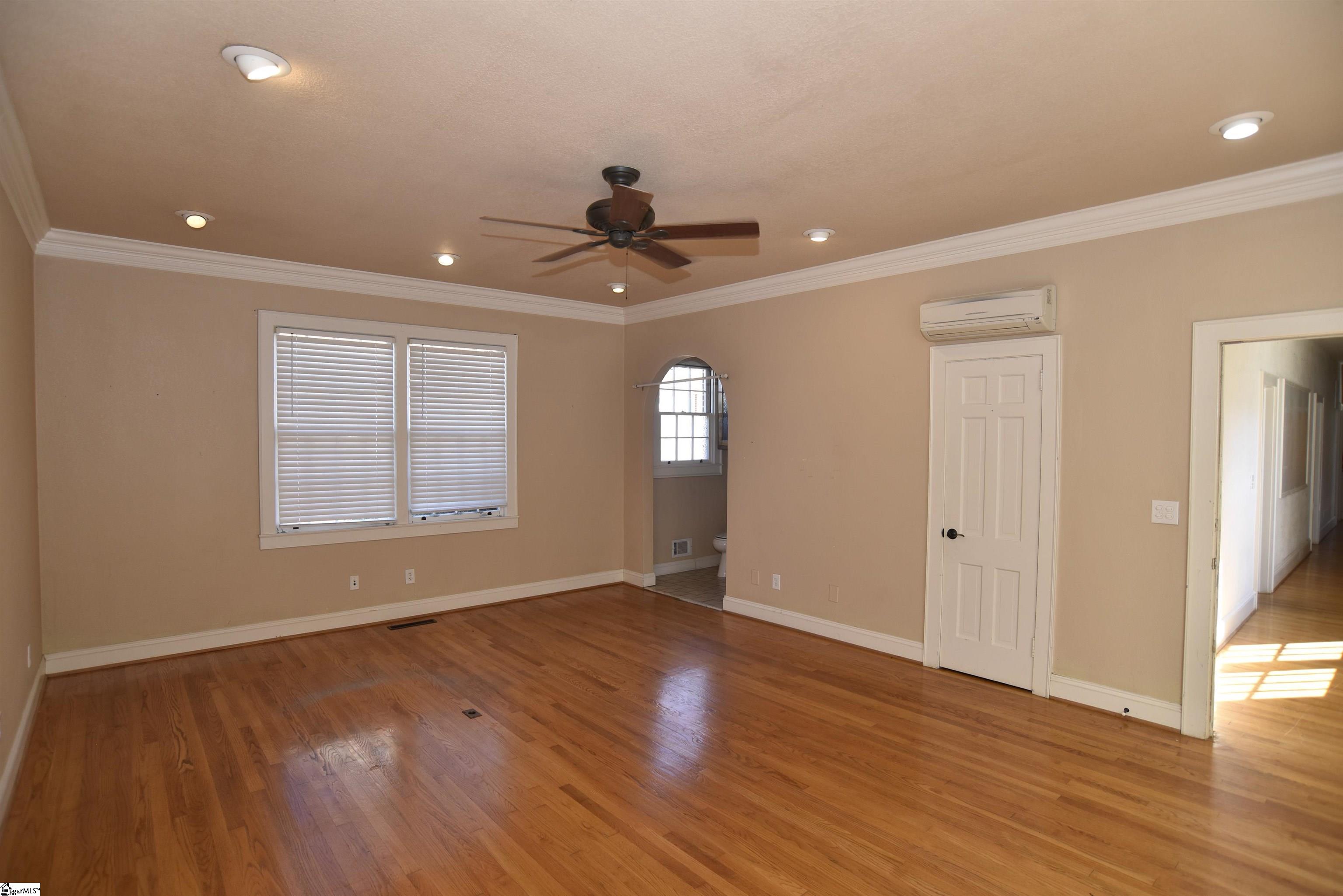 308 West Poinsett Street Greer, SC 29650 - Photo 16 of 26