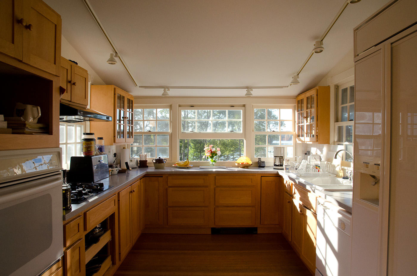 452 Ferry Road Islesboro, ME 04848 - Photo 7 of 22 Kitchen