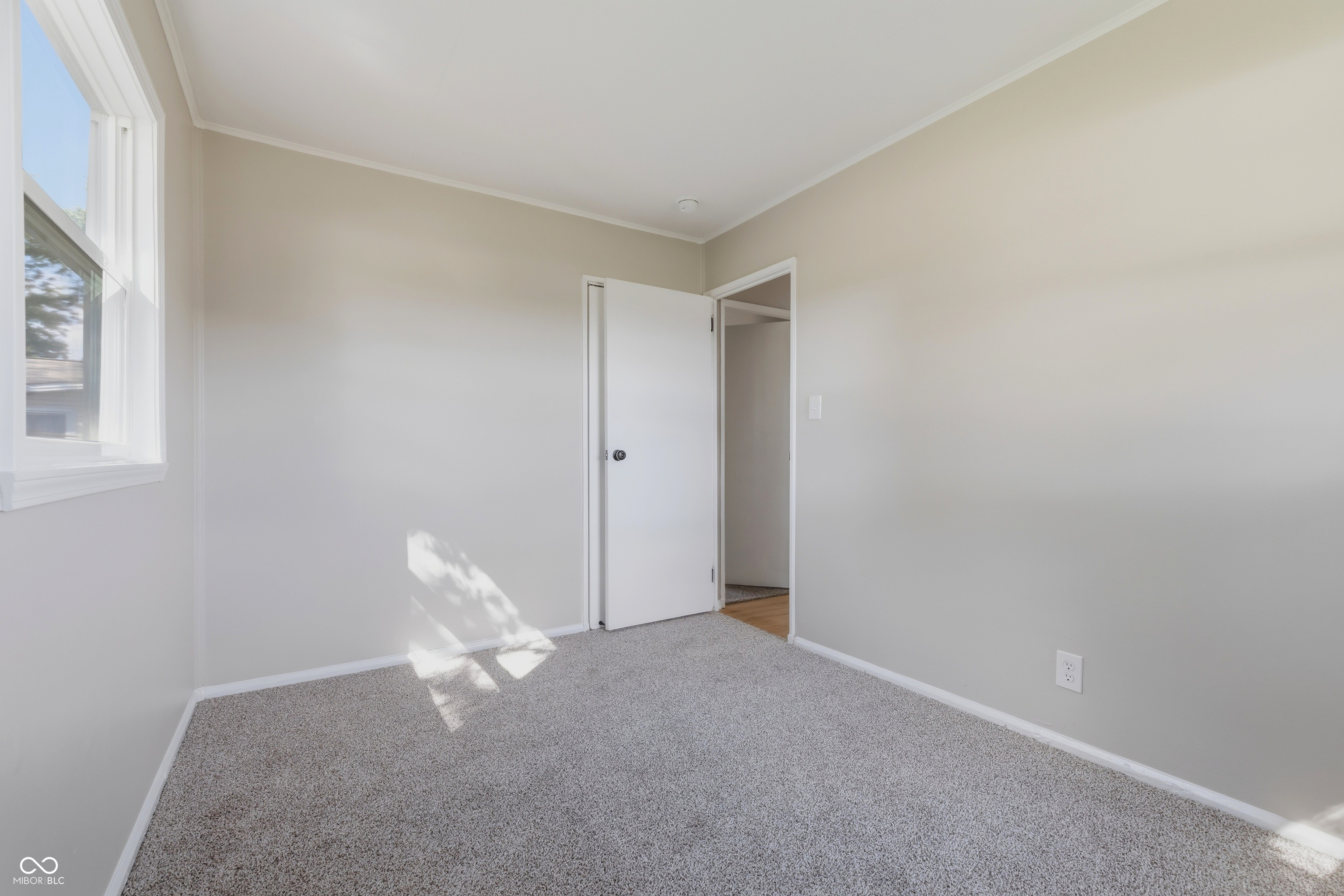 110 Whiteland Road Whiteland, IN 46184 - Photo 19 of 34 Gallery Image 19