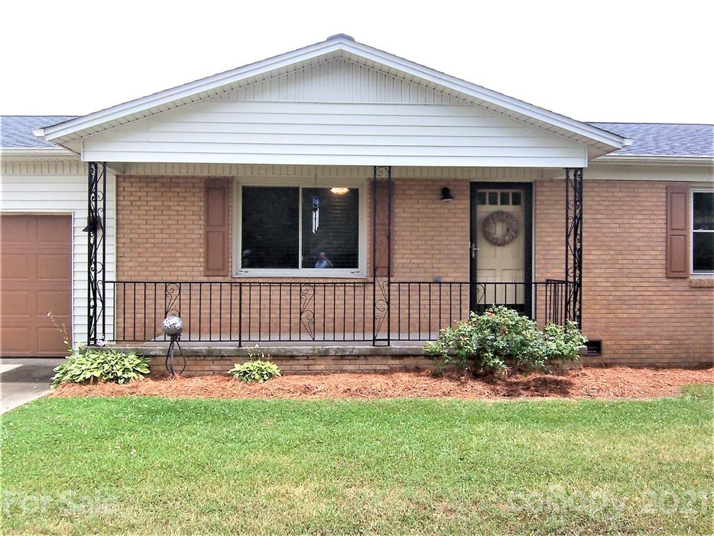3536 Fallston Road Shelby, NC 28150 - Photo 5 of 34 front view of a house