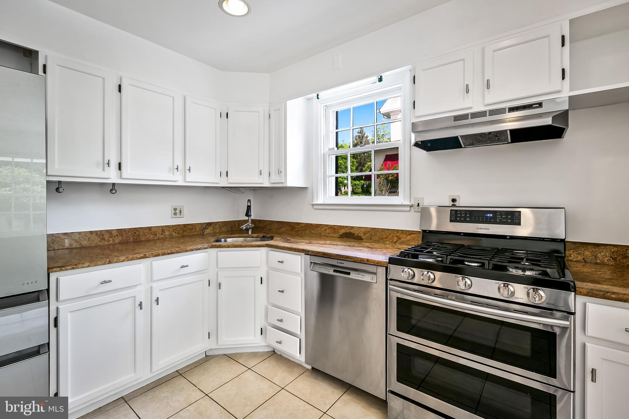 3805 Fenchurch Road Baltimore, MD 21218 - Photo 15 of 58 Gallery Image 15