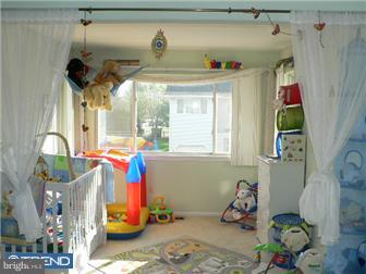18 O Rourke Court Newark, DE 19702 - Photo 9 of 12 Guest Room