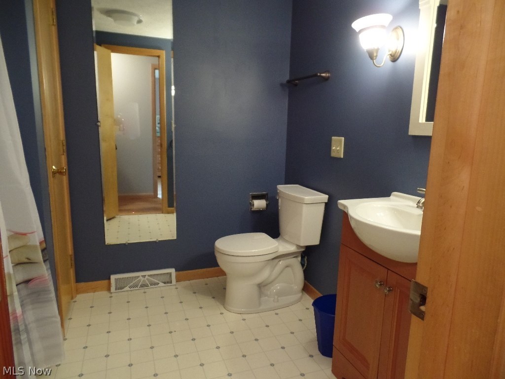 14710 Rapids Road Burton, OH 44021 - Photo 17 of 35 Gallery Image 17