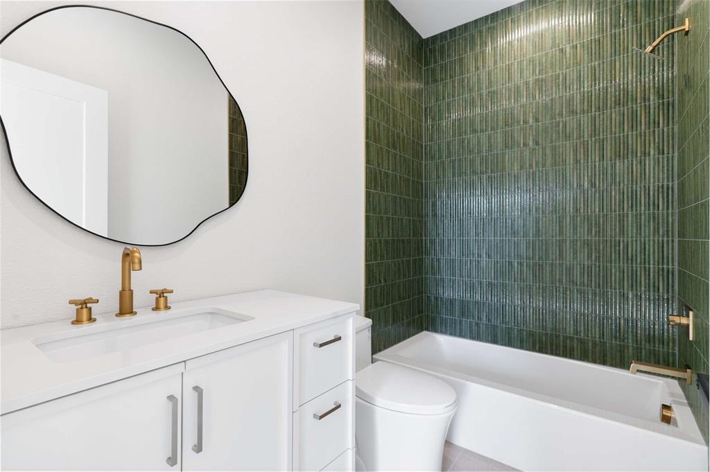 439 West 9th Street, Unit 1 Dallas, TX 75208 - Photo 5 of 16