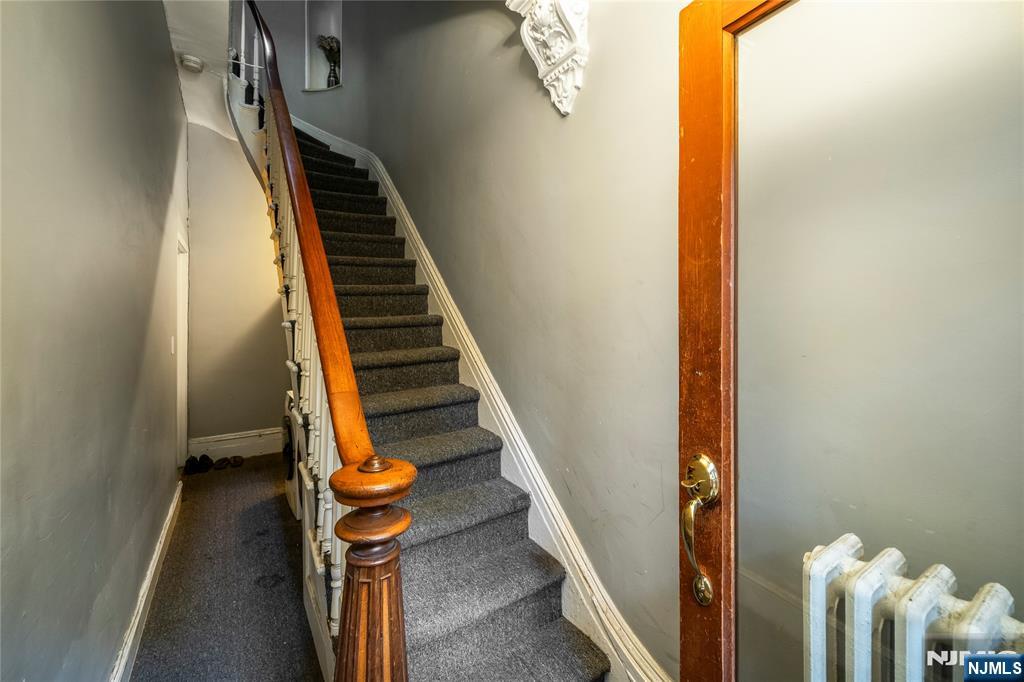 160 2nd Street, Unit 4 Hoboken, NJ 07030 - Photo 5 of 18