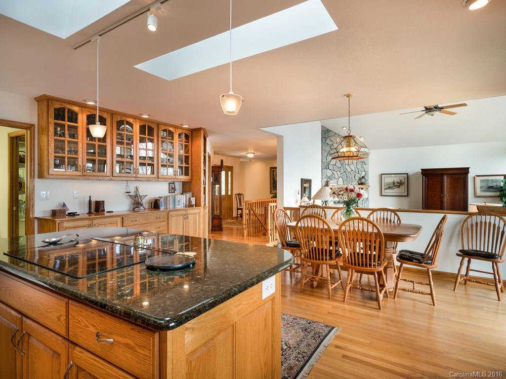 224 Divit Road Waynesville, NC 28785 - Photo 11 of 24 Gallery Image 11
