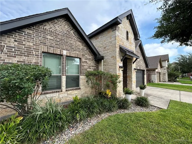 $3,000 | 3900 Santa Maria Street, Mission, TX 78572