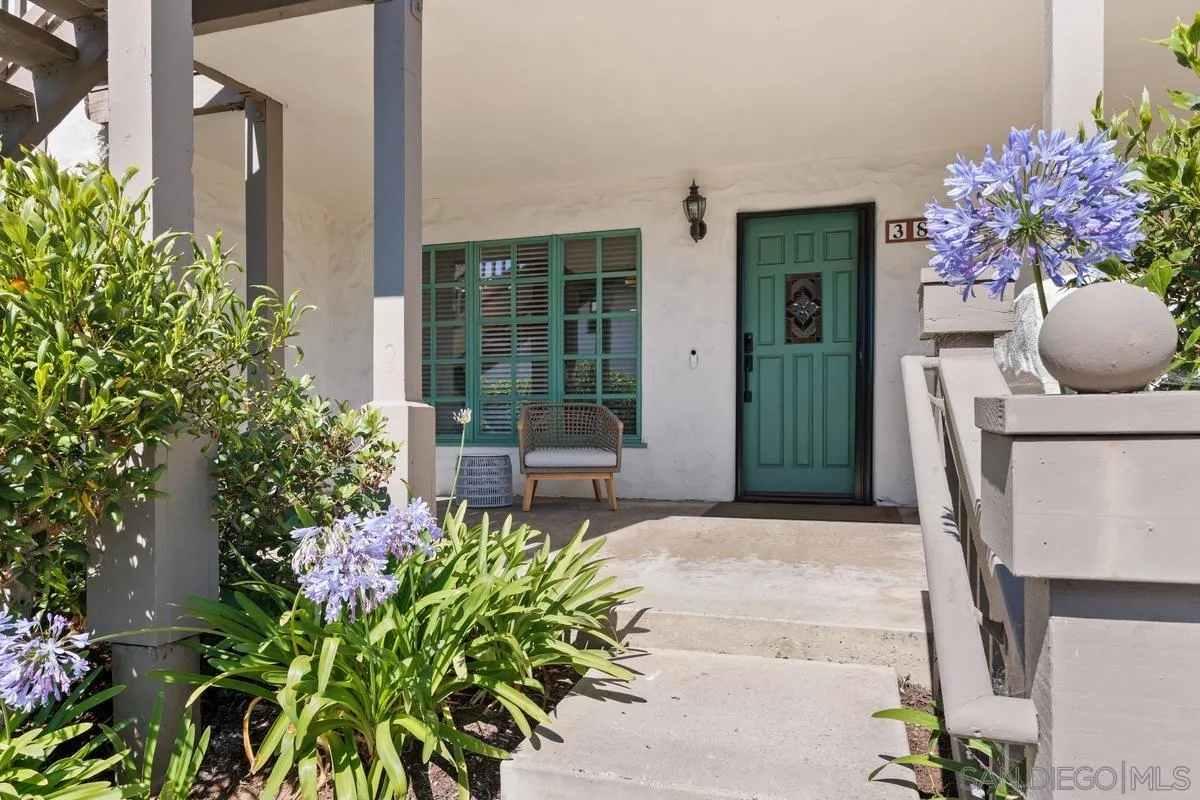 381 Playa Blanca Encinitas, CA 92024 - Photo 5 of 27