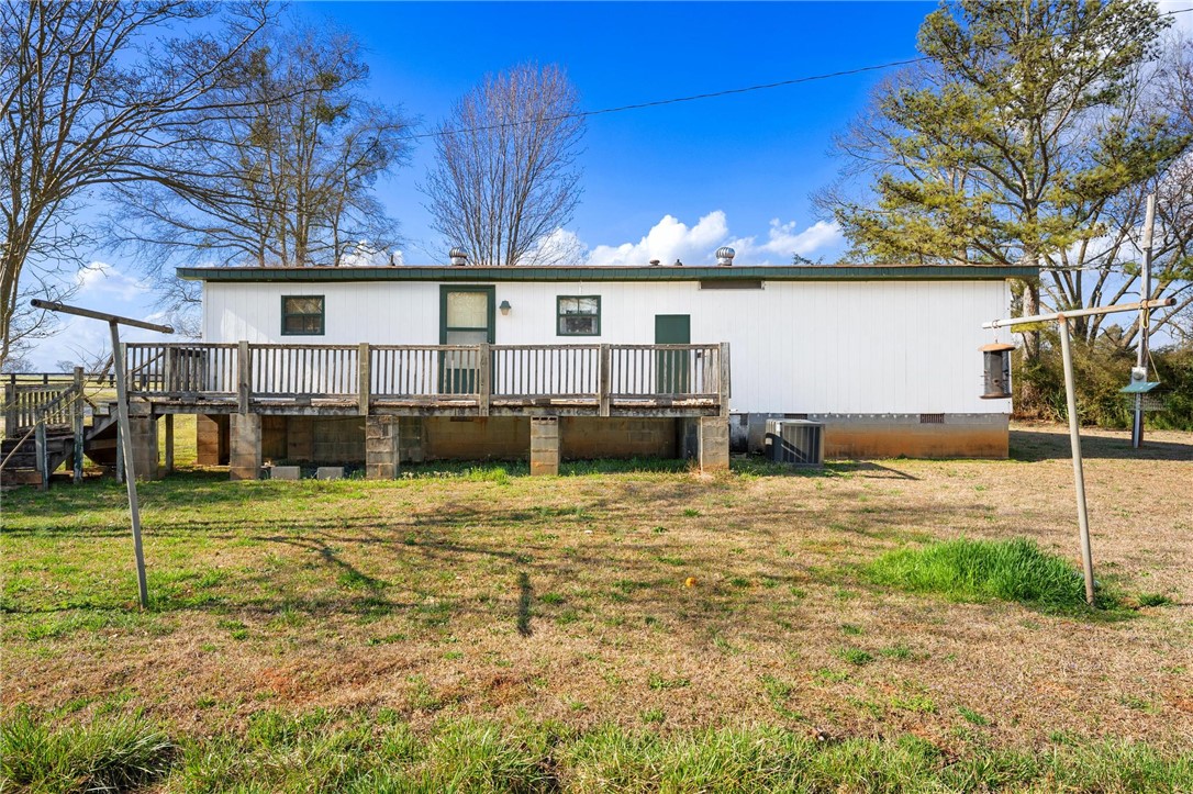 389 Snow Creek Road Seneca, SC 29678 - Photo 6 of 17