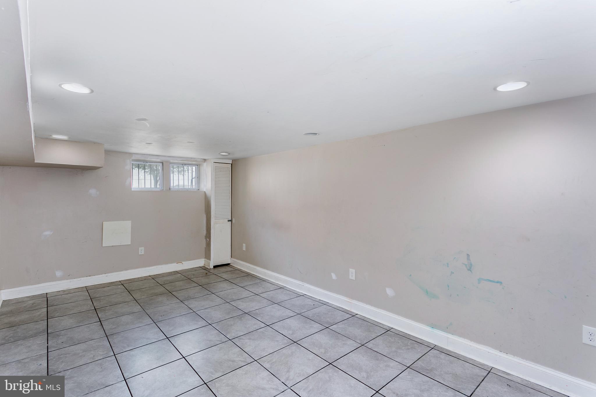 2706 Greenmount Avenue Baltimore, MD 21218 - Photo 17 of 22 Huge bonus room in the basement