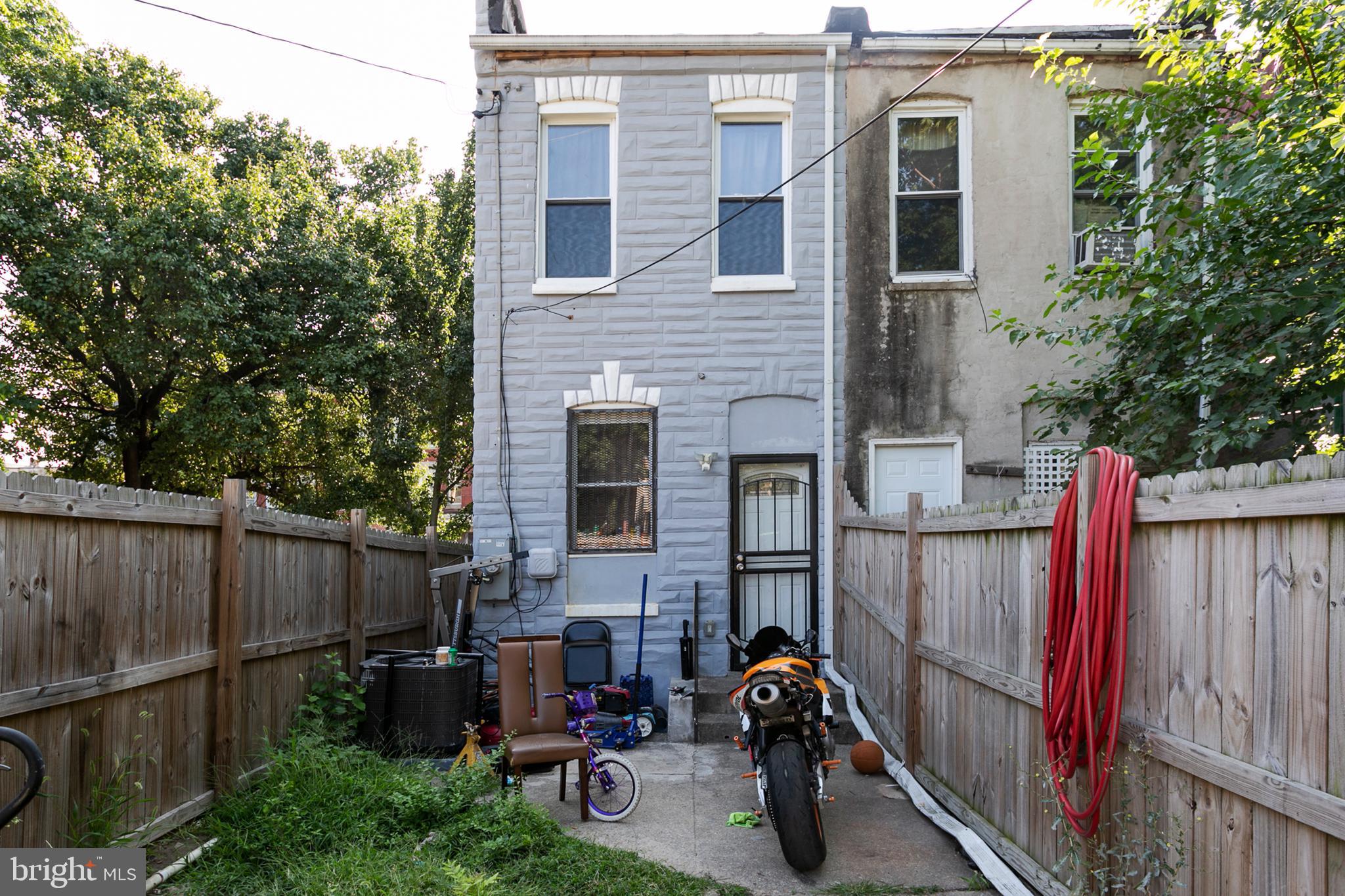 2706 Greenmount Avenue Baltimore, MD 21218 - Photo 19 of 22 Back of house