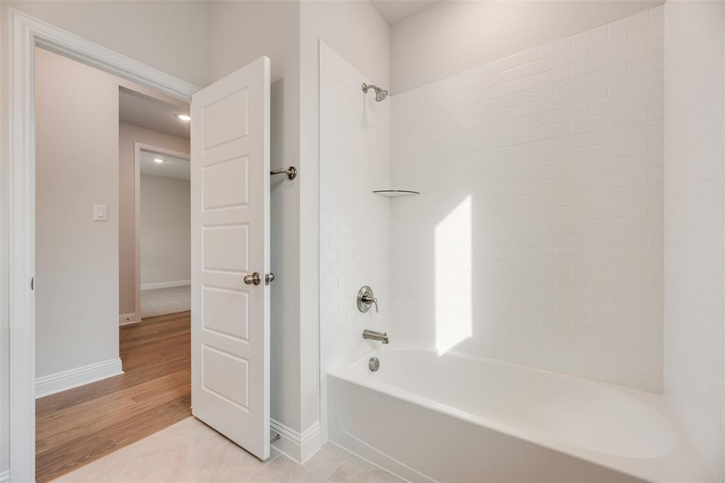 529 Marcus Lane Crowley, TX 76036 - Photo 20 of 32