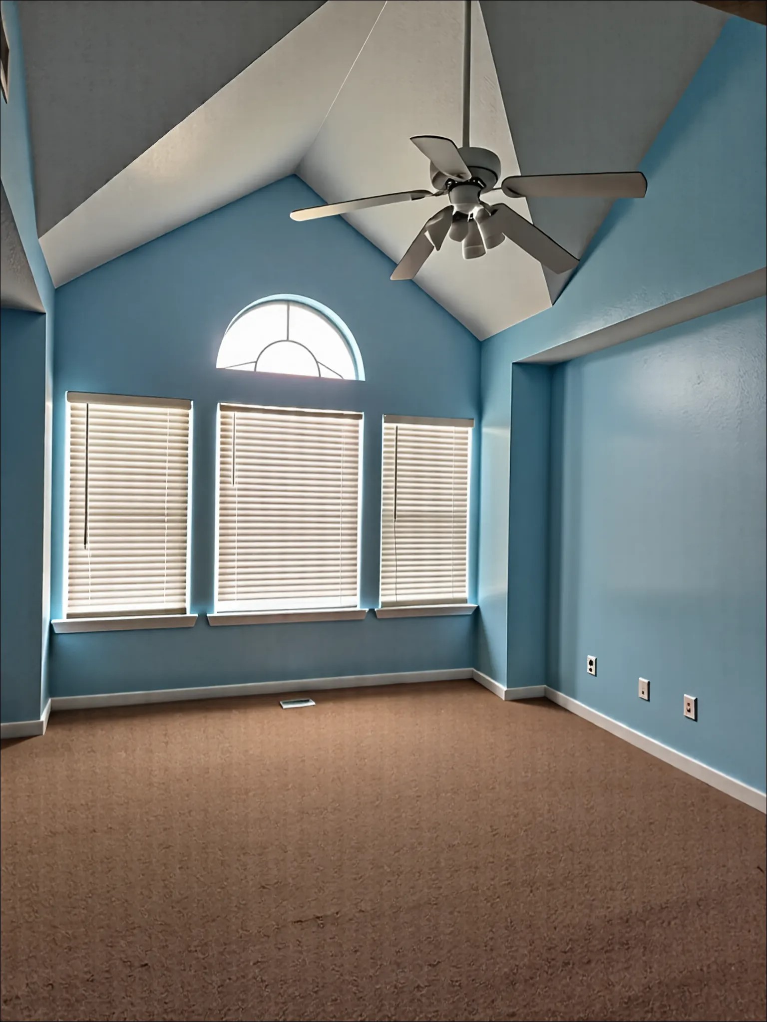 1015 Green Meadow Street Beaumont, TX 77706 - Photo 22 of 32 Same bedroom different side