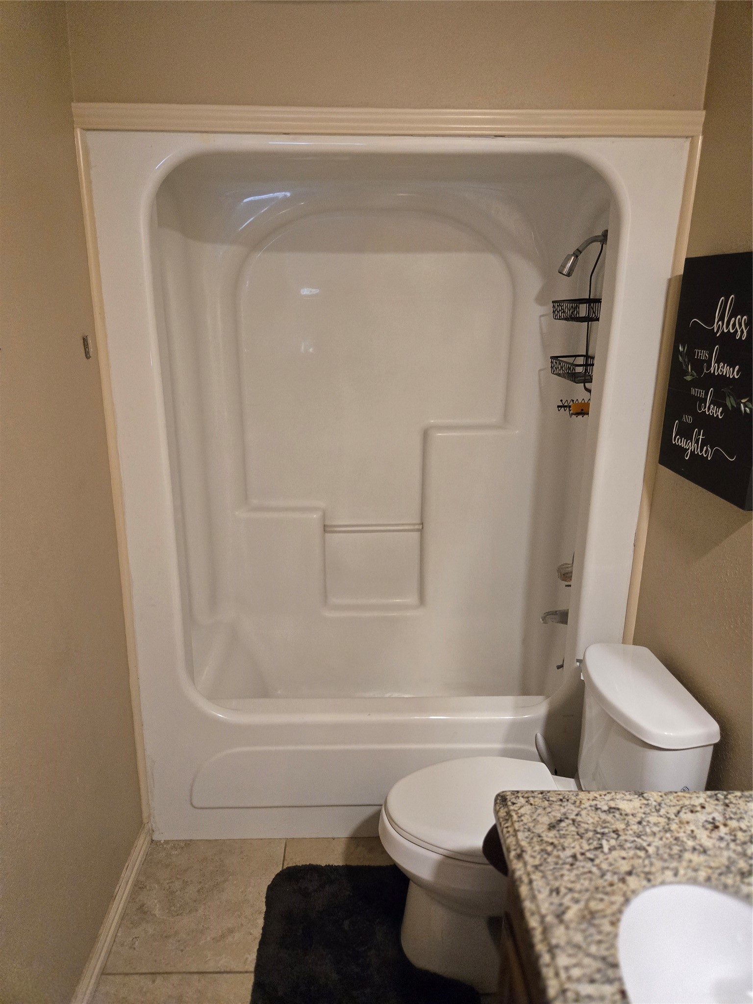 1015 Green Meadow Street Beaumont, TX 77706 - Photo 23 of 32 Second upstairs bathroom