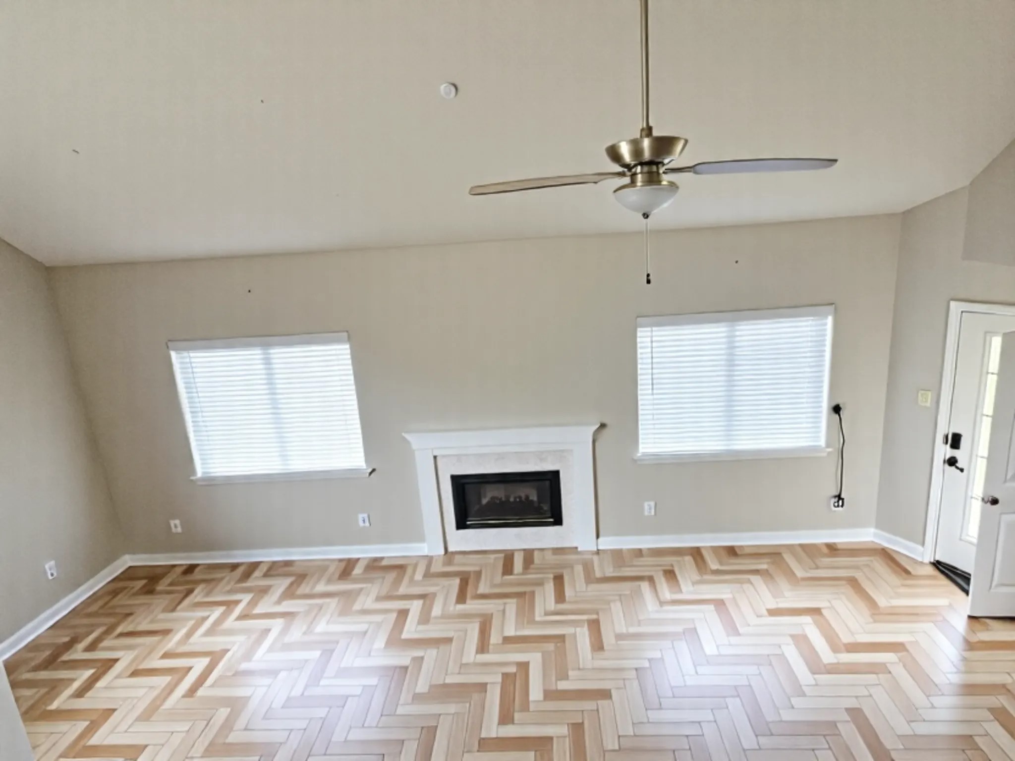 1015 Green Meadow Street Beaumont, TX 77706 - Photo 5 of 32 With plenty of natural lighting