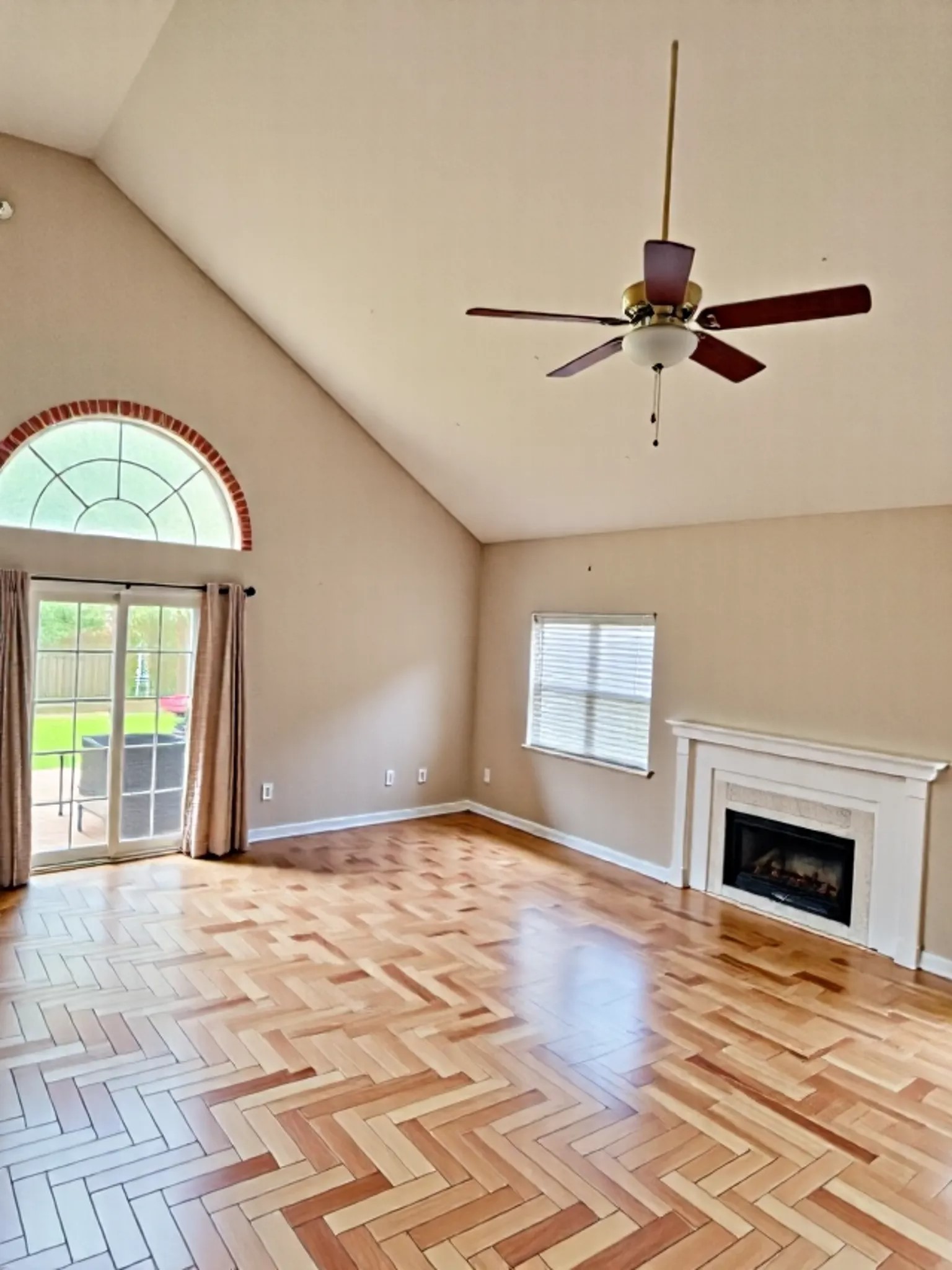 1015 Green Meadow Street Beaumont, TX 77706 - Photo 7 of 32