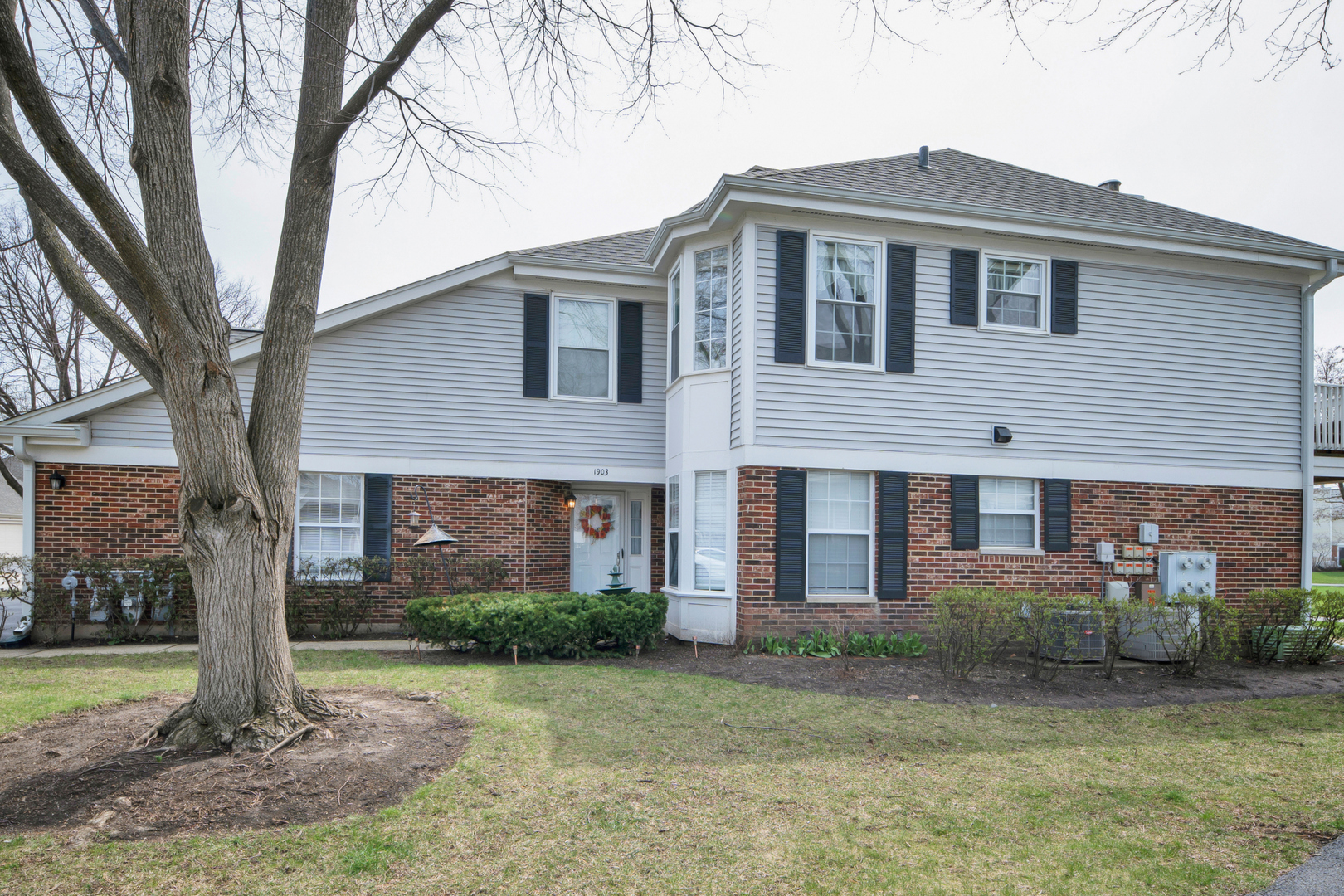 1903 Quaker Hollow Lane Streamwood, IL 60107 - Photo 12 of 34