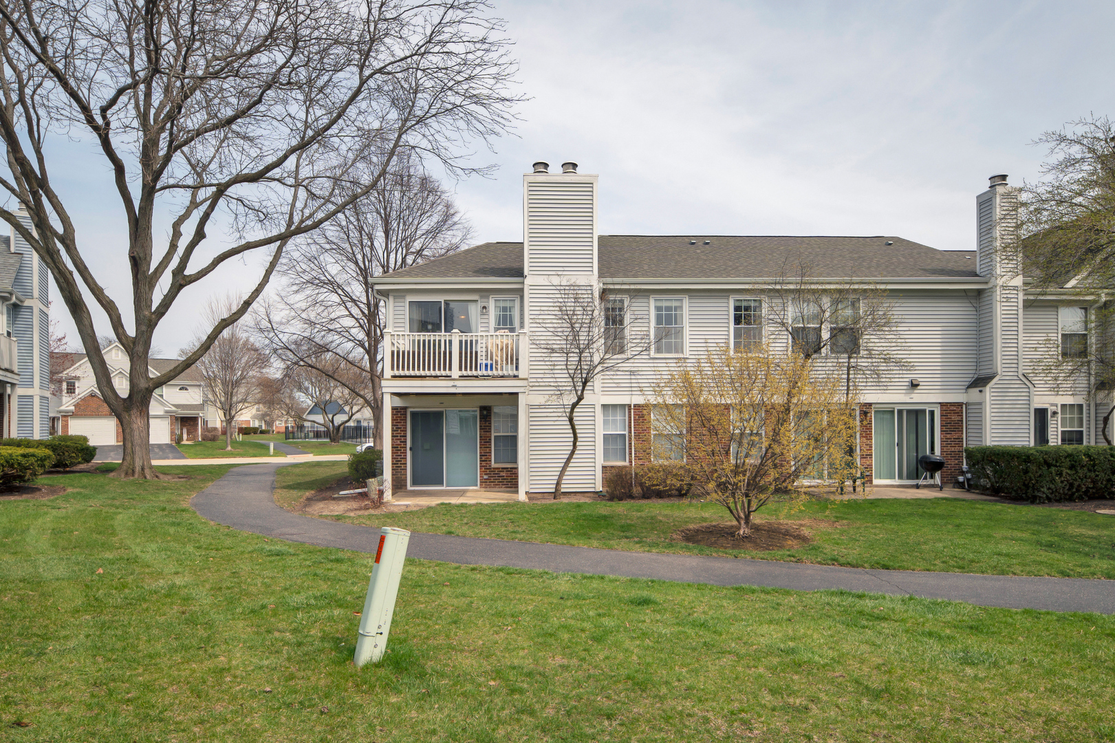 1903 Quaker Hollow Lane Streamwood, IL 60107 - Photo 24 of 34